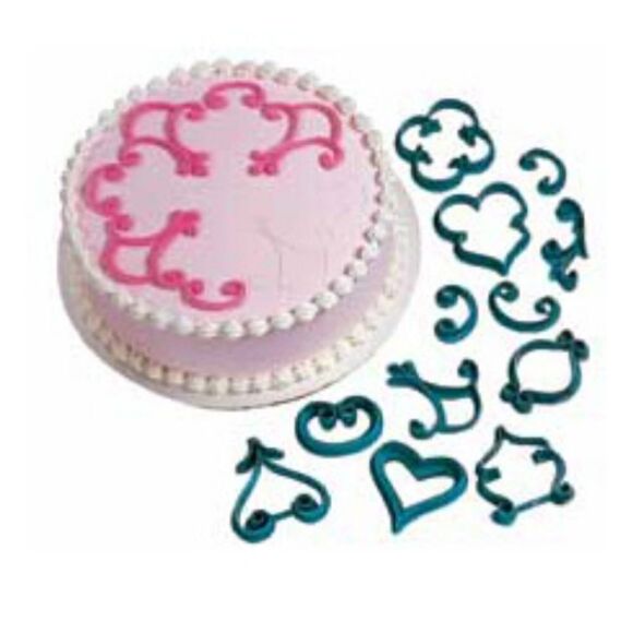 Bundle Wilton cake decorating kits - Picture 13 of 14